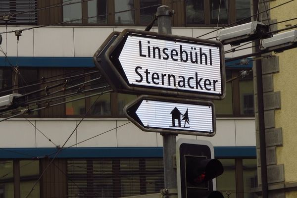 Generationenband am Gründungsort der Kommune Linsenbühl